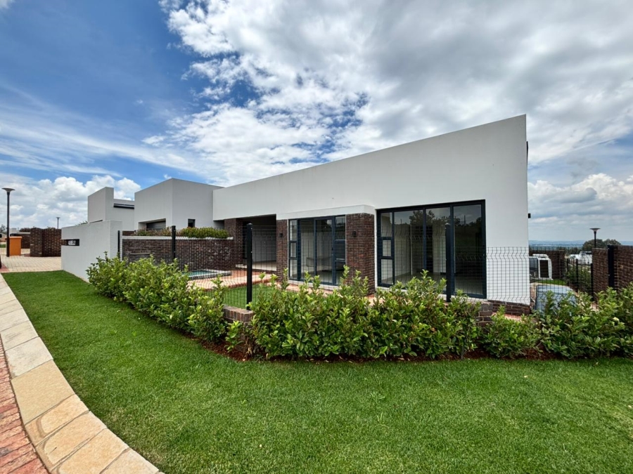 3 Bedroom Property for Sale in Helderzicht Eco Estate North West